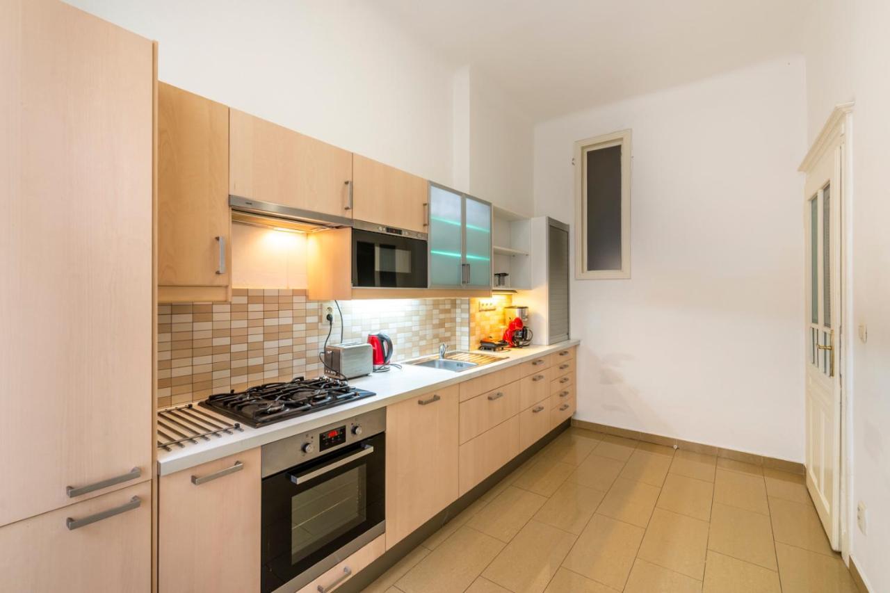 Templova - Old Town Apartments Прага Экстерьер фото
