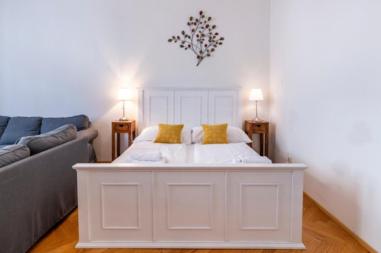Templova - Old Town Apartments Прага Экстерьер фото